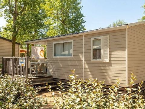 BUNGALOW 4 personnes - Mobil-home | Comfort | 2 Ch. | 4 Pers. | Terrasse simple | Clim.