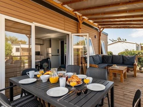 MOBILHOME 6 personnes - Premium | 3 Ch. | 6 Pers. | Terrasse Lounge | Clim. | TV