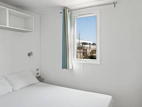 MOBILHOME 6 personnes - Mobil-home | Classic | 2 Ch. | 4/6 Pers. | Terrasse surélévée non couverte | Clim.