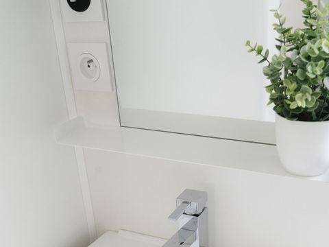 MOBILHOME 4 personnes - Bornéo