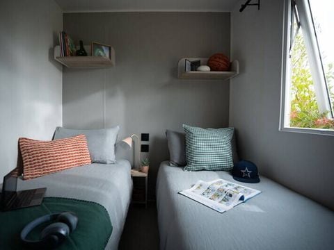 MOBILHOME 4 personnes - Homair Mobil-home MH  | Comfort | 2 Ch. | 4 Pers. | Terrasse surélevée
