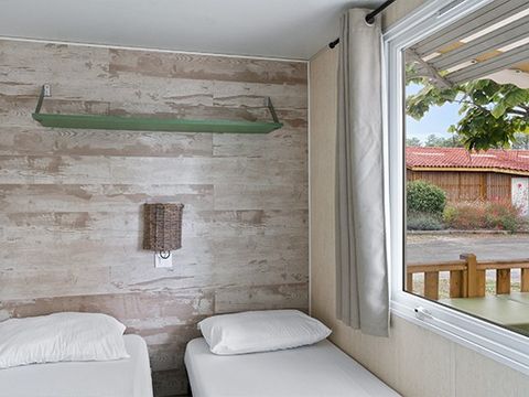 MOBILHOME 6 personnes - Classic | 3 Ch. | 6 Pers. | Terrasse surélevée