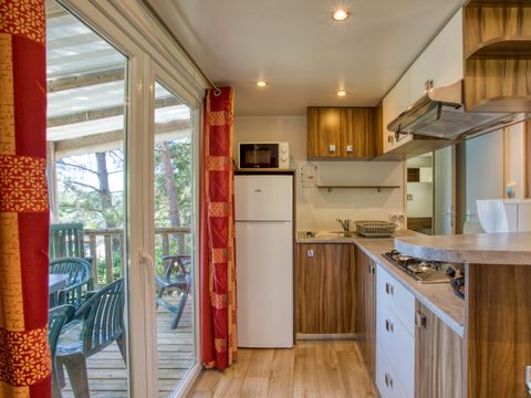 Mobilhome 8 personnes - 3 chambres - 6 couchages - 2 salles de bain - 40 m²