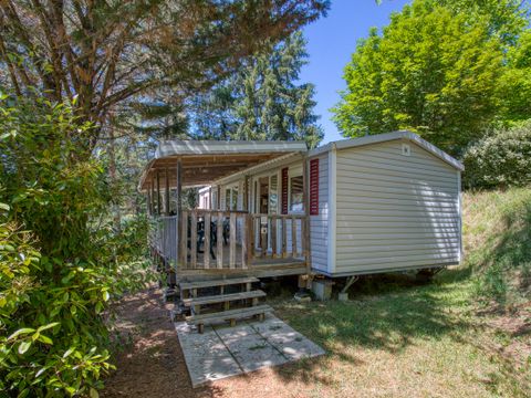 Mobilhome 8 personnes - 3 chambres - 6 couchages - 2 salles de bain - 40 m²