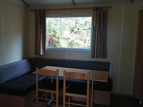 Mobilhome 4 personnes - 2 chambres - 4 couchages avec sanitaires - 23 à 29 m²