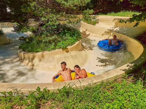 Camping Domaine des Tours - Camping Aveyron - Image N°10