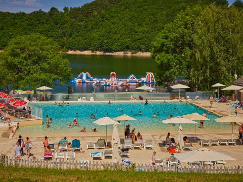 Camping Domaine des Tours - Camping Aveyron