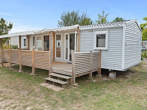 MOBILHOME 6 personnes - Comfort XL | 3 Ch. | 6 Pers. | Terrasse surélevée | Clim. | TV