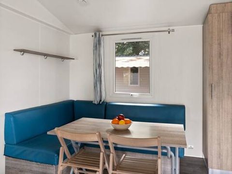 BUNGALOW 6 personnes - Mobil-home | Comfort | 2 Ch. | 4/6 Pers. | Terrasse surélevée | Clim.