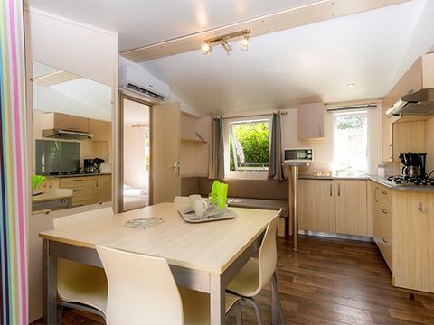 MOBILHOME 6 personnes - Classic | 3 Ch. | 6 Pers. | Terrasse surélevée | Clim.