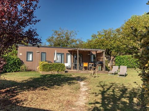 MOBILHOME 6 personnes - Mobil-home | Comfort XL | 3 Ch. | 6 Pers. | Terrasse surélevée | 2 SDB | Clim. | TV