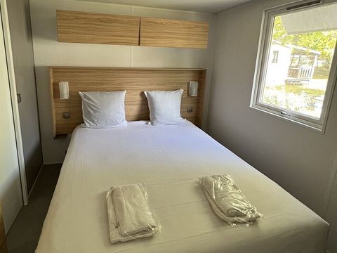 MOBILHOME 6 personnes - Mobil-home | Comfort XL | 2 Ch. | 4/6 Pers. | Terrasse surélevée | Clim. | TV