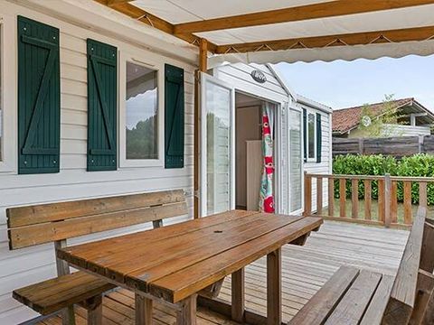 MOBILHOME 6 personnes - Mobil-home | Comfort | 3 Ch. | 6 Pers. | Terrasse surélevée | Clim. | TV