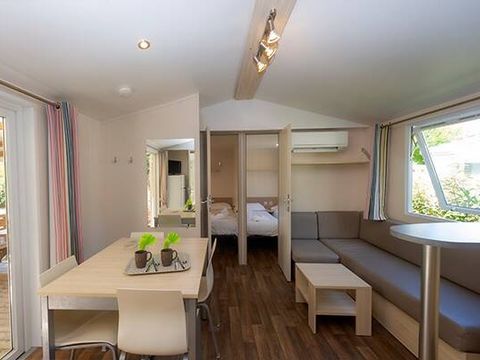 MOBILHOME 6 personnes - Mobil-home | Comfort | 3 Ch. | 6 Pers. | Terrasse surélevée | Clim. | TV