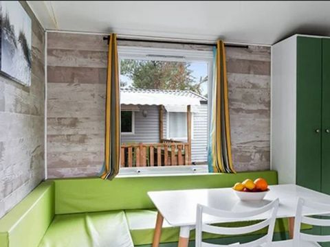 Mobilhome 6 personnes - Mobil-home | Comfort XL | 3 Ch. | 6 Pers. | Terrasse surélevée | Clim.
