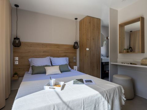 MOBILHOME 4 personnes - Mobil-Home Charme Premium 2 chambres 4p. 2SDB