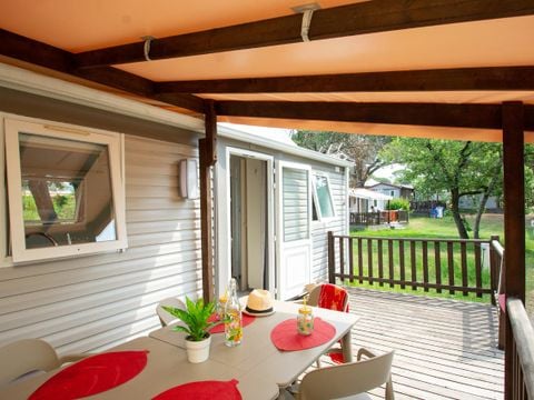 BUNGALOW 6 personnes - Sup