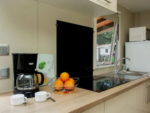 BUNGALOW 6 personnes - Sup