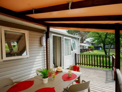 BUNGALOW 6 personnes - Sup