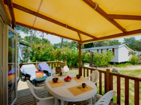 BUNGALOW 8 personnes - LUXE