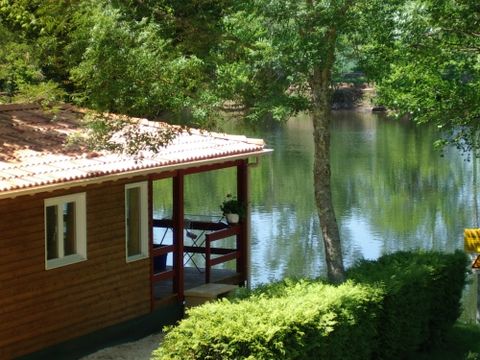 CHALET 8 personnes - STAR 3 chambres (45 m²), climatisé - n°22 à 27