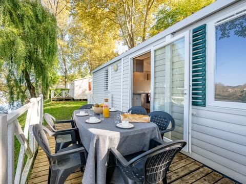 Mobilhome 6 personnes - 3 chambres climatisé en bord de Rivière (33 m²) n°3 à 5