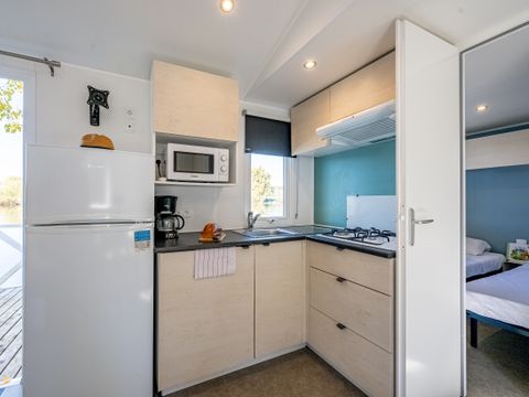 Mobilhome 6 personnes - 3 chambres en bord de Rivière, climatisé Dimanche/Dimanche (33 m²) n°3 à 5