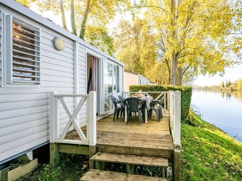 Mobilhome 6 personnes - 2 chambres en bord de Rivière et climatisé Dimanche/Dimanche (29 m²) n°0 à 2 6 personnes