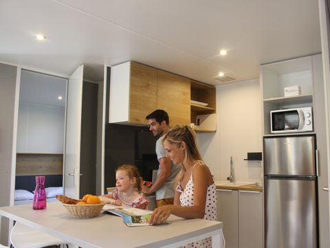 MOBILHOME 6 personnes - Mobil Home PREMIUM PLUS - 2 chambres MERCREDI
