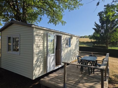 MOBILHOME 4 personnes - Mobil-home Eco Nature – 2 chambres – sanitaires communs