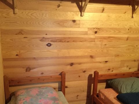 CHALET 4 personnes - Campahutte 4 pers. - terrasse couverte - sans sanitaires