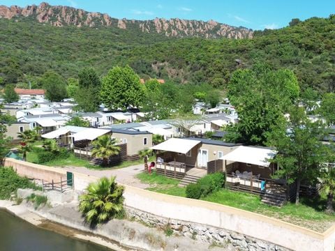 MOBILHOME 8 personnes - BAHAMAS CONFORT COTÉ RIVIÈRE.