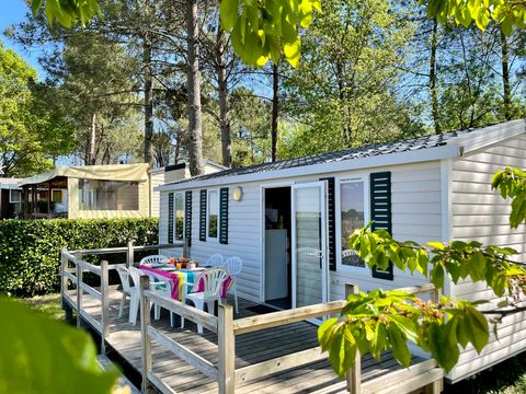 MOBILHOME 8 personnes - Confort - 3 chambres  (32m²) + Climatisation + vue vigne
