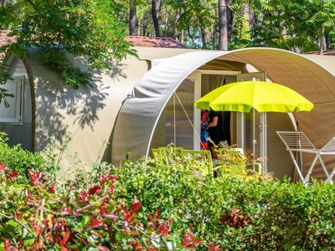 TENTE 4 personnes - Coco Sweet 2ch-sans sanitaires | INSOLITE - 16m² terrasse couverte - sans TV