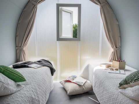 TENTE 4 personnes - Coco Sweet 2ch-sans sanitaires | INSOLITE - 16m² terrasse couverte - sans TV