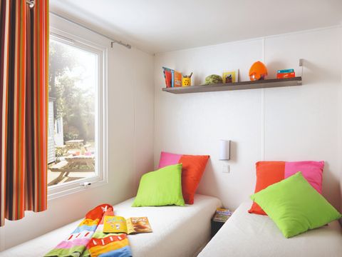 MOBILHOME 6 personnes - Classique 3ch (sans TV)-terrasse découverte-30m² | STANDARD