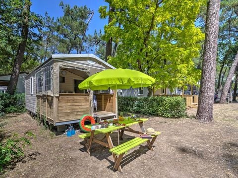 BUNGALOW TOILÉ 5 personnes - Cabane Nature 2ch-sans sanitaires-terrasse couverte-19m²-sans TV