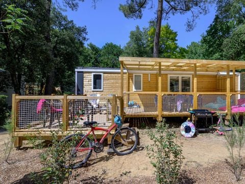 MOBILHOME 8 personnes - Family 4ch-CLIM-terrasse XXL couverte-TV-LV-plancha-38m²| PREMIUM  