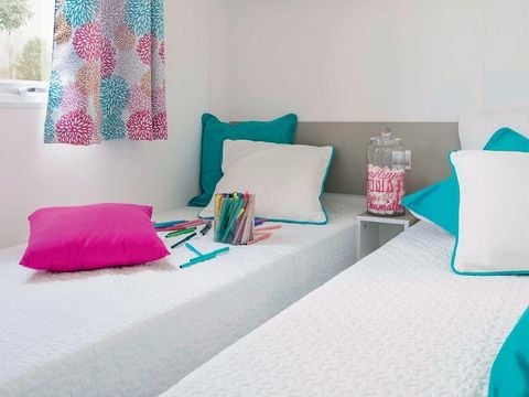 MOBILHOME 6 personnes - Family 3ch-CLIM-terrasse XXL couverte-TV-LV-plancha-30m² | PREMIUM 