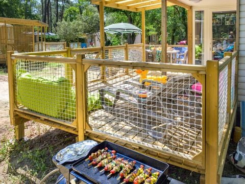 MOBILHOME 6 personnes - Family 3ch-CLIM-terrasse XXL couverte-TV-LV-plancha-30m² | PREMIUM 