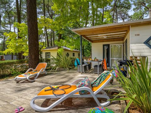 Chalet 6 personnes - Cottage Confort Clim - 3 chambres - CONFORT CLIM - 32 à 42m² - Clim - TV - Lave-vaisselle - Plancha