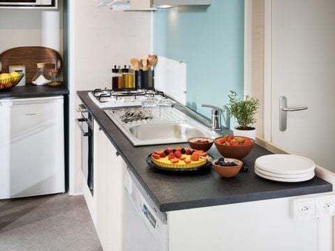 MOBILHOME 5 personnes - Family 2ch-CLIM-terrasse XXL couverte-TV-LV-plancha-28m² | PREMIUM