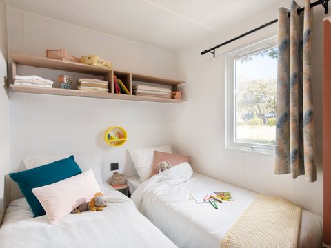 MOBILHOME 10 personnes - Tribu 5ch -CLIM-2 sdb-TV-LV-Plancha-terrasse couverte-56m² | PREMIUM