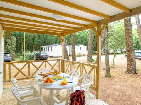 Chalet 7 personnes - 3 chambres - Sans - TV - -terrasse couverte- 32m² - STANDARD