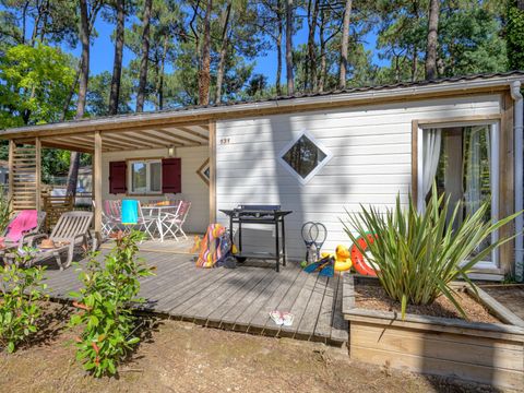 Chalet 4 personnes - Cottage Confort Clim - 2 chambres - CONFORT CLIM - 32 à 43m² - Clim - TV - Lave-vaisselle. - Plancha