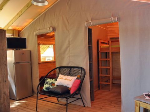 LODGE 5 personnes - Cosyflower 2ch -TV-plancha-terrasse couverte-28m² | CONFORT