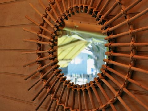 LODGE 5 personnes - Cosyflower 2ch -TV-plancha-terrasse couverte-28m² | CONFORT