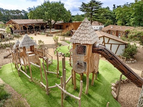 Flower Camping Au Bois des Biches - Camping Vendée - Image N°2