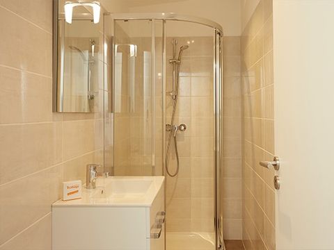 APPARTEMENT 6 personnes - Appartement | Comfort | 3 Ch. | 6 Pers. | Terrasse simple | 2 SDB | Clim.