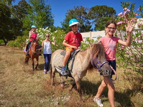 Camping Domaine d'Anghione - Camping Corsica Settentrionale